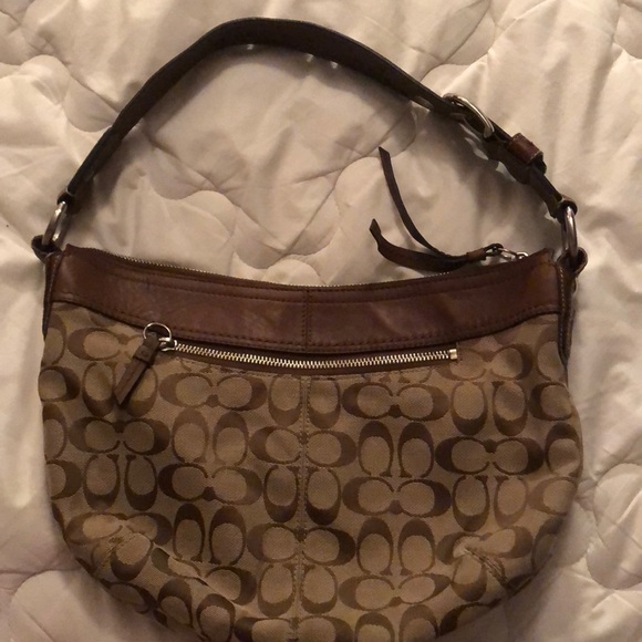 Coach purse - Picture 4 of 6